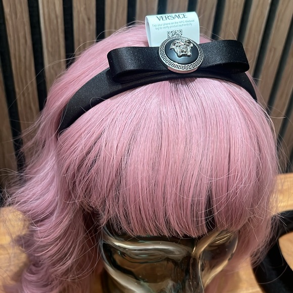 •NWT Versace headband - Picture 10 of 10